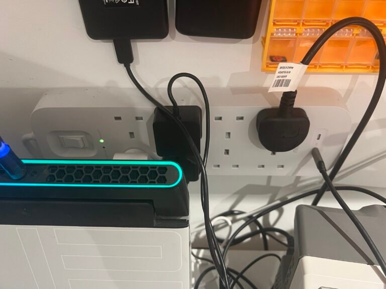 adaptateur triphase vers monophase en utilisation