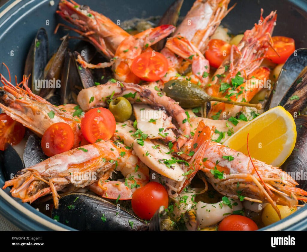 assiette coloree de fruits de mer frais