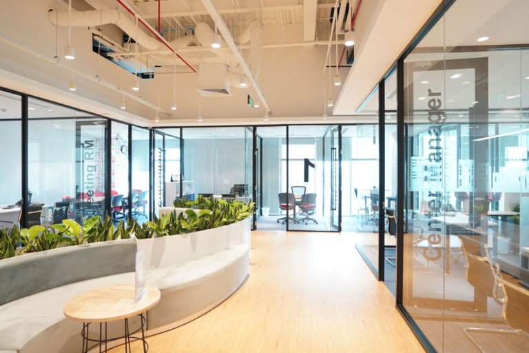 Où trouver Wall Street English à Clermont-Ferrand 7 batiment moderne de wall street english