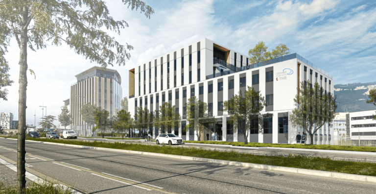 batiment moderne du credit agricole a pont de claix