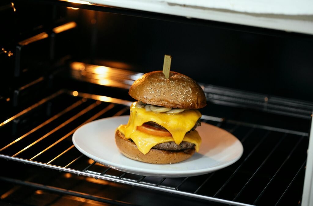 Où trouver les meilleurs burgers à emporter la nuit au Mans