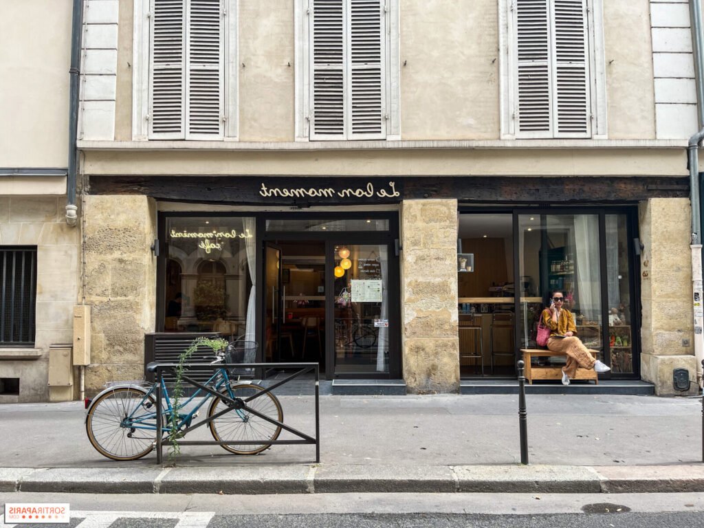 cafe anime sur le boulevard saint germain