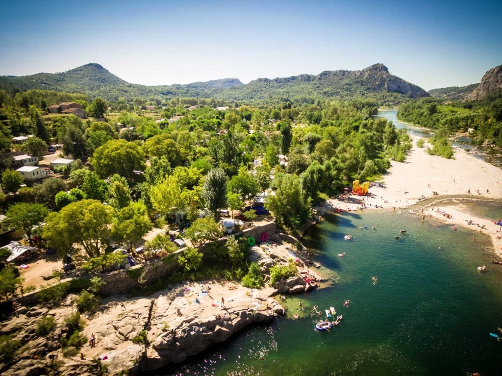 Quel est le meilleur camping Le Bel Été à Anduze pour vos vacances