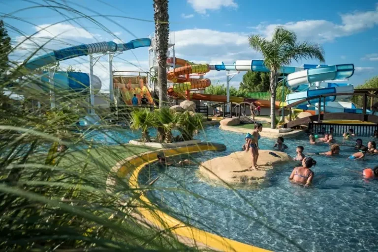 Nai'a Village : Pourquoi choisir le camping Paradis à Nai'a 5 camping en pleine nature a naia