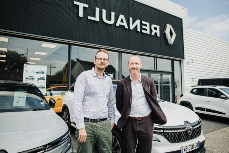 Que pensent les utilisateurs du Renault Metz et de ses services 28 clients satisfaits devant le renault metz