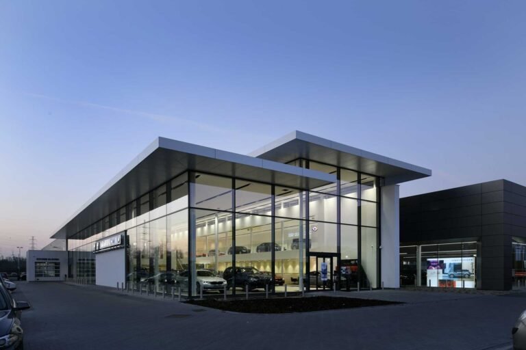 concessionnaire bmw moderne a reze