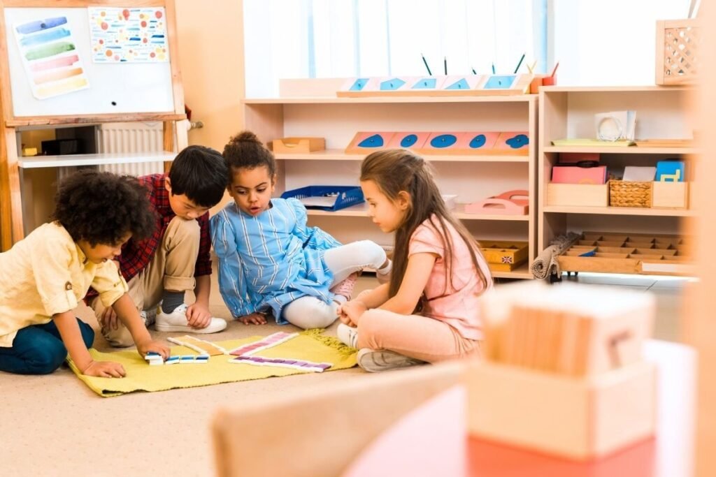 Pourquoi choisir une école Montessori bilingue à Rueil-Malmaison