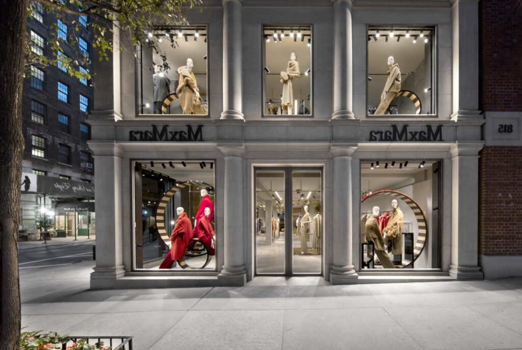 Où trouver la boutique Max Mara sur la rue du Four à Paris