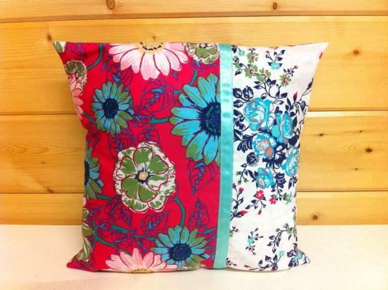 Comment coudre facilement des housses de coussin chez soi 38 fournitures de couture et coussins colores