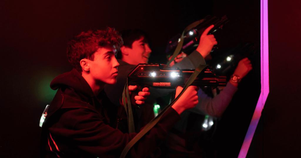 Quelles sont les attractions du Laser Game Evolution à Montpellier Odysseum