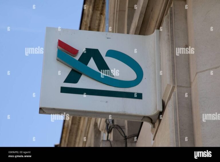 logo du credit agricole en agence