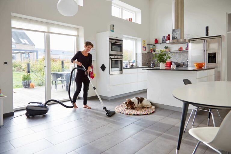 machines sous vide en action dans une cuisine