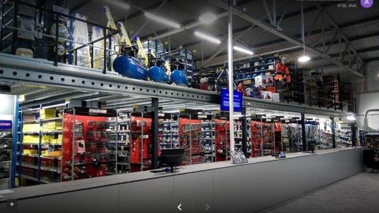magasin de pieces automobiles a saint malo