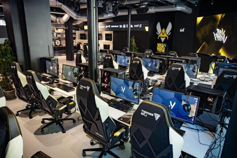 Quelle est la meilleure configuration PC à Rue Montgallet à Paris 5 magasin dinformatique anime a paris