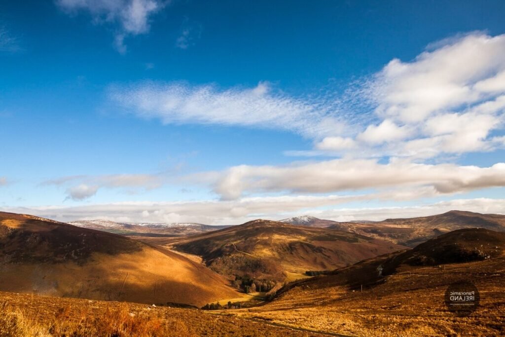 paysage naturel des rousses en hiver