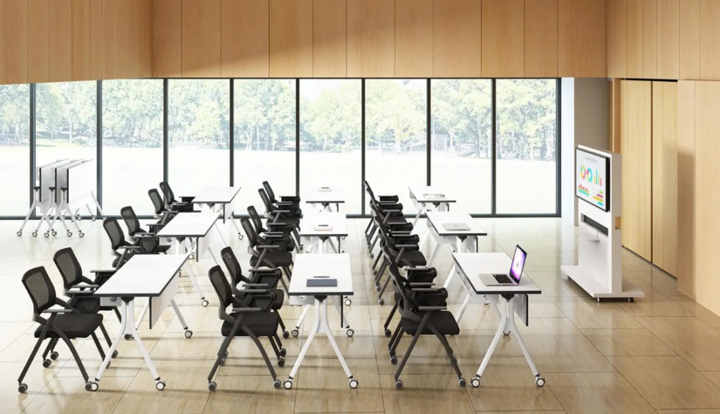 salle de formation moderne avec etudiants