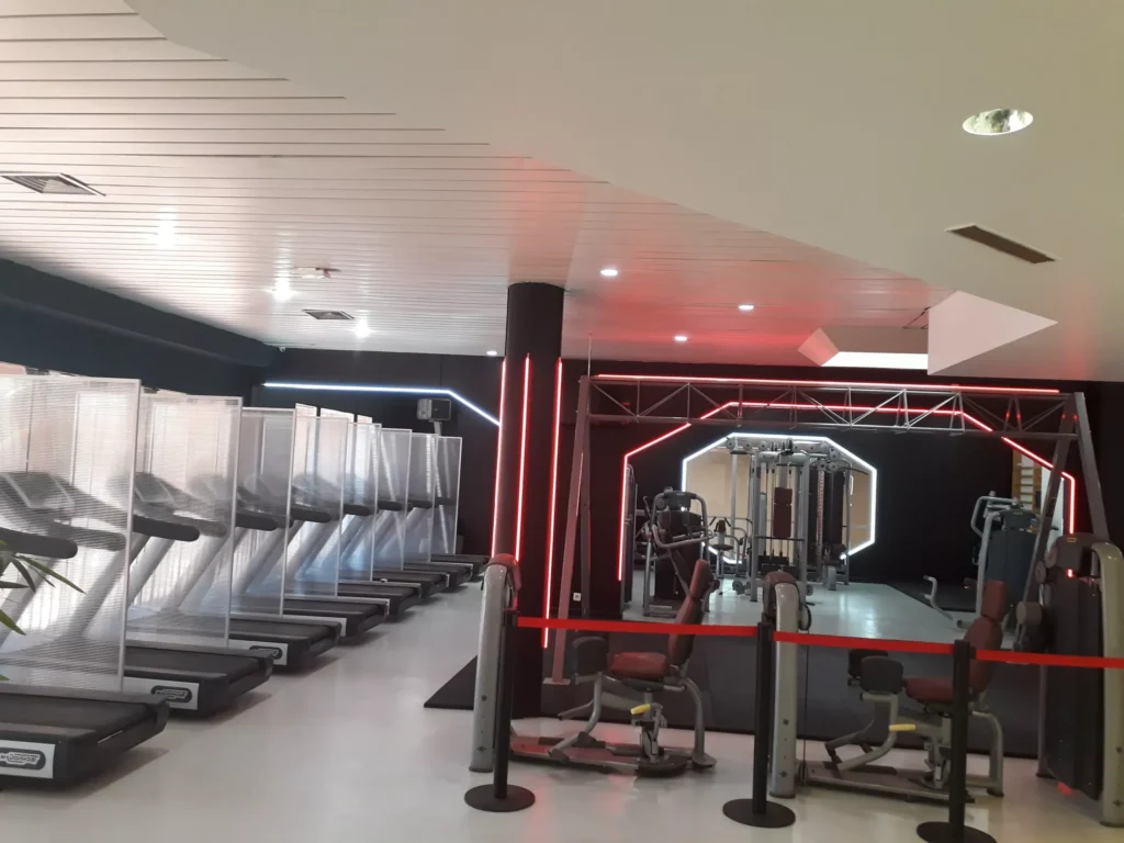 Quels sont les services proposés par On Air Fitness La Défense