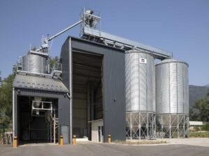 silo moderne pour stockage de pellets