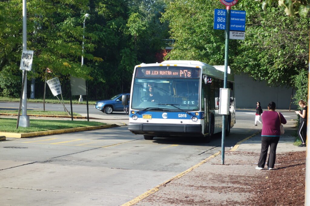 Quel est le meilleur moyen de se rendre à Forest Hill La Défense