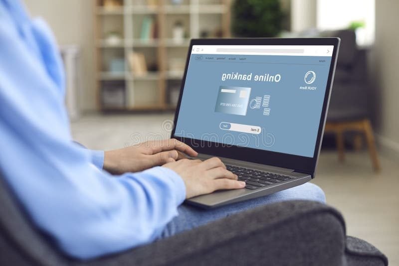 un ordinateur portable avec une application bancaire ouverte