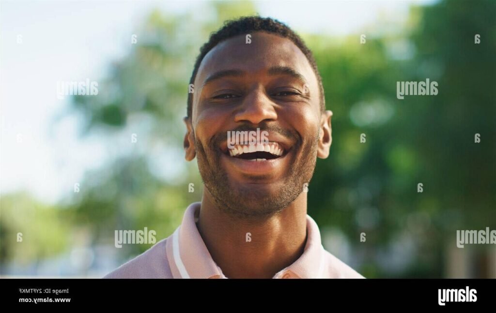 un sourire radieux dune personne heureuse