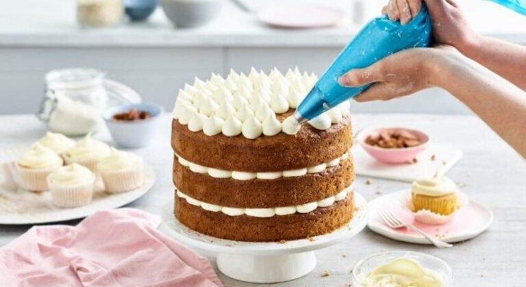 Qu'est-ce que signifie l'expression "la cerise sur le gâteau" 21 une cerise sur un gateau delicieux