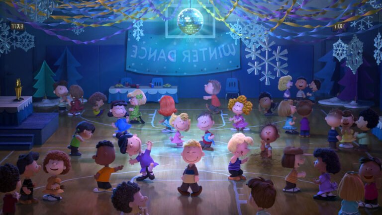 Quelles sont les prochaines représentations au Théâtre Gymnase Marie Bell à Paris 3 une scene animee du theatre gymnase