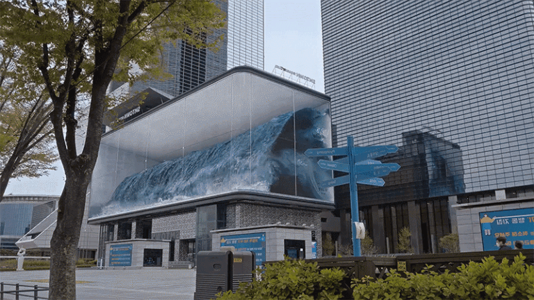 Qu'est-ce que le Carré des Arts à Poitiers et que peut-on y découvrir 9 une vue animee du carre des arts