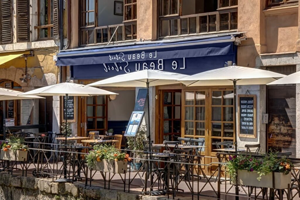 Où trouver le restaurant Chez Paul à Lyon et que propose-t-il