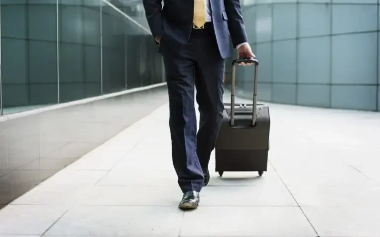 Comment American Express Global Business Travel peut-il optimiser vos voyages d'affaires 4 voyage daffaires moderne et efficace