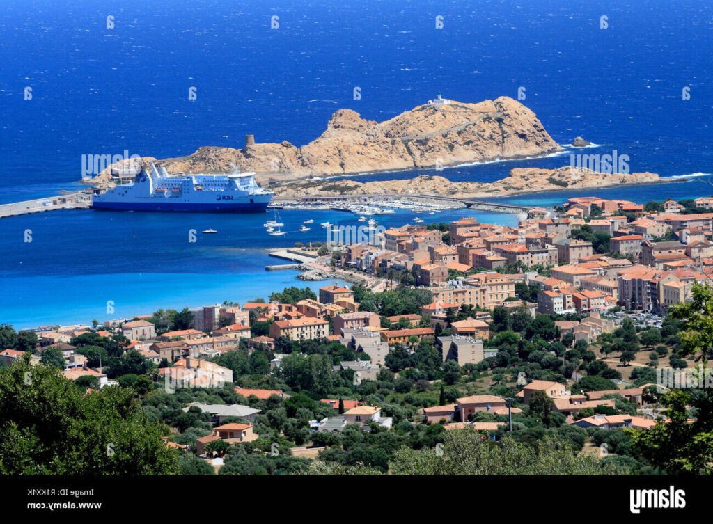 vue aerienne de lile rousse