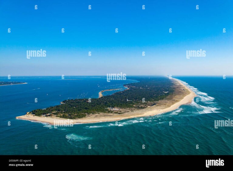 vue aerienne du cap ferret et plages