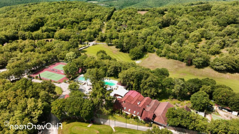 vue aerienne du souillac golf and country club