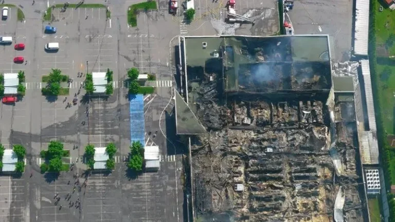 vue aerienne du super u a mont de marsan