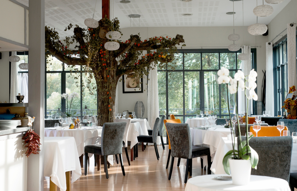 vue du restaurant bosquet aux ponts de ce