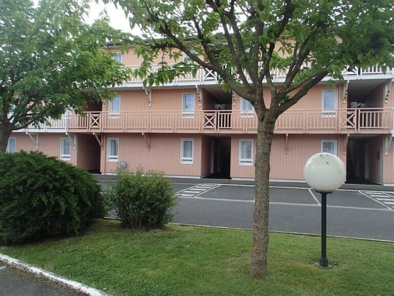 Quel est le meilleur tarif pour le Brit Hotel Albi Parc Expo 37 vue exterieure du brit hotel albi parc expo