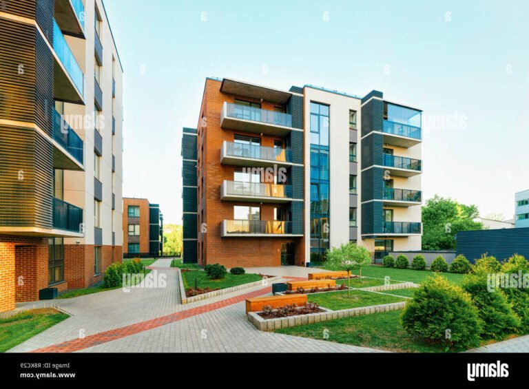 vue exterieure dun apparthotel moderne