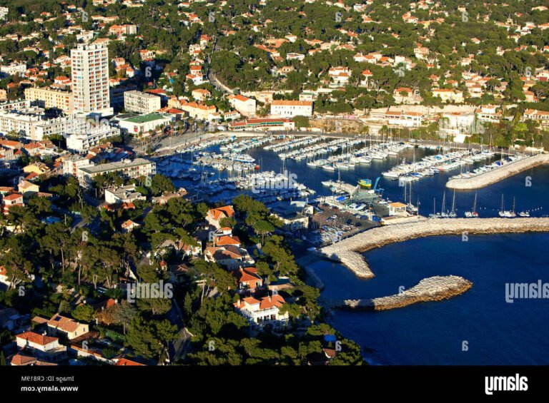 vue panoramique de carry le rouet