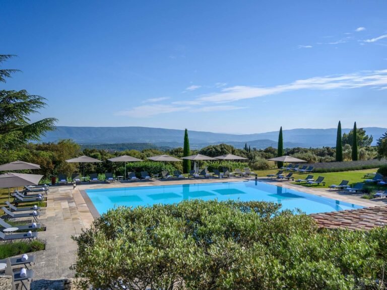 vue panoramique de lhotel les bories