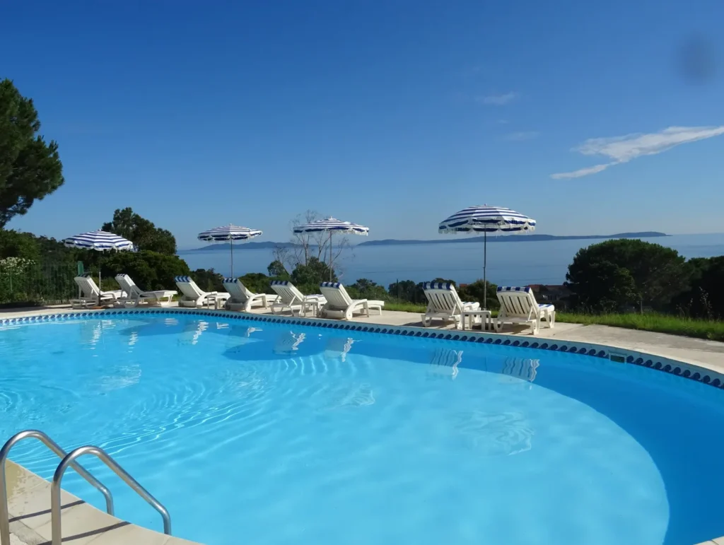 vue panoramique de lhotel quai azur