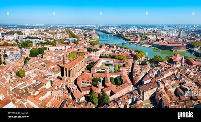 Pourquoi choisir Odalys City Toulouse Centre Compans Caffarelli pour votre séjour 5 vue panoramique de toulouse et ses environs
